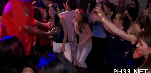  Men in club leaking anyone’s pussy and fucking  any one in same time